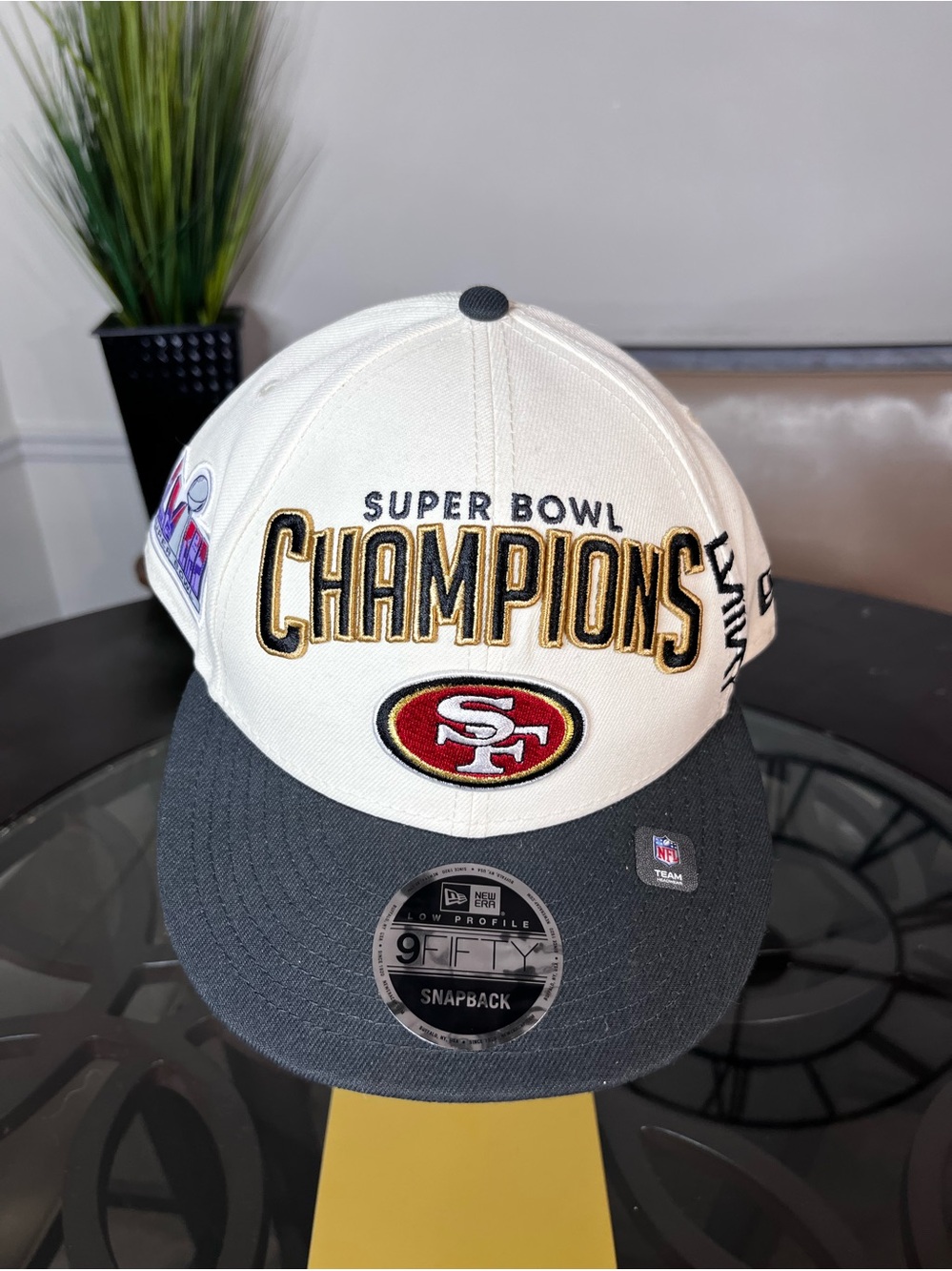 San Francisco 49ers NewEra
9FIFTY Low Profile Snapback Super Bowl LVIII Champion